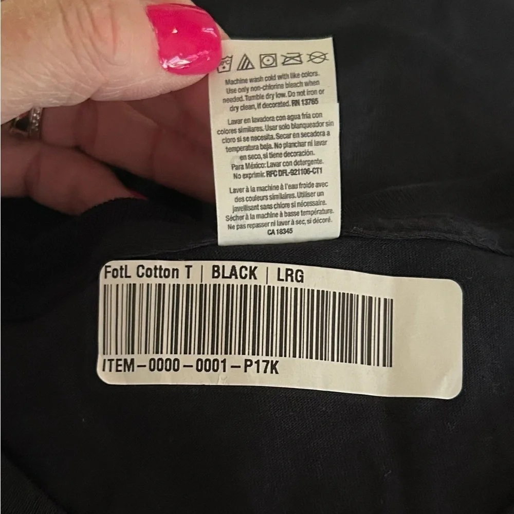 NWT Fruit of the Loom Black Digital Camera Graphic Tee